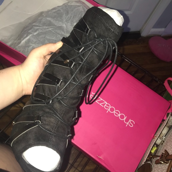 Sold 💗High Heels - Picture 3 of 5